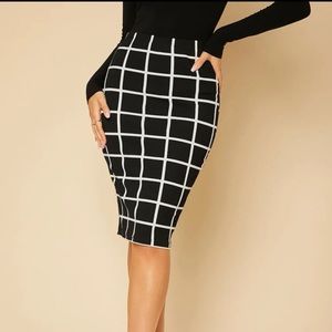 SHEIN Tall Plaid BodyCon Skirt